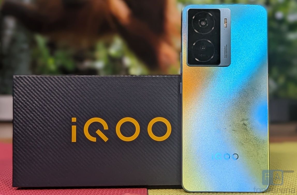iQoo Z7 Pro 5G Phone